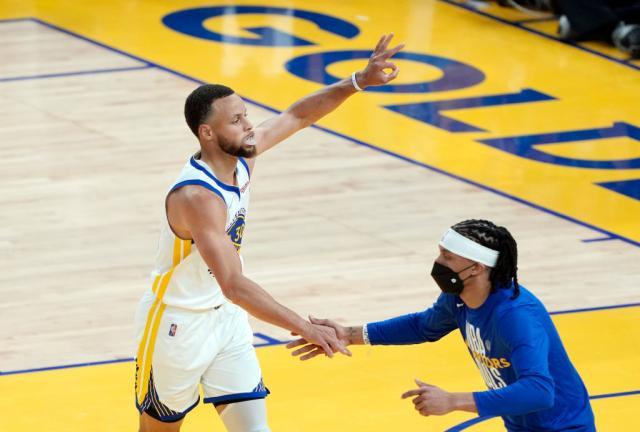 开云体育-中国官网登录入口-库里首节6三分创造历史 后三节仅得13分逐渐隐身