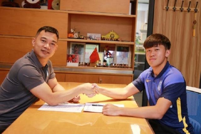 开云体育-中国官网登录入口-官方：广州城宣布与陈俊乐续约