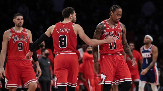 1645519813225022868.jpg DeMar DeRozan Zach LaVine Bulls-Nets USAT.jpg