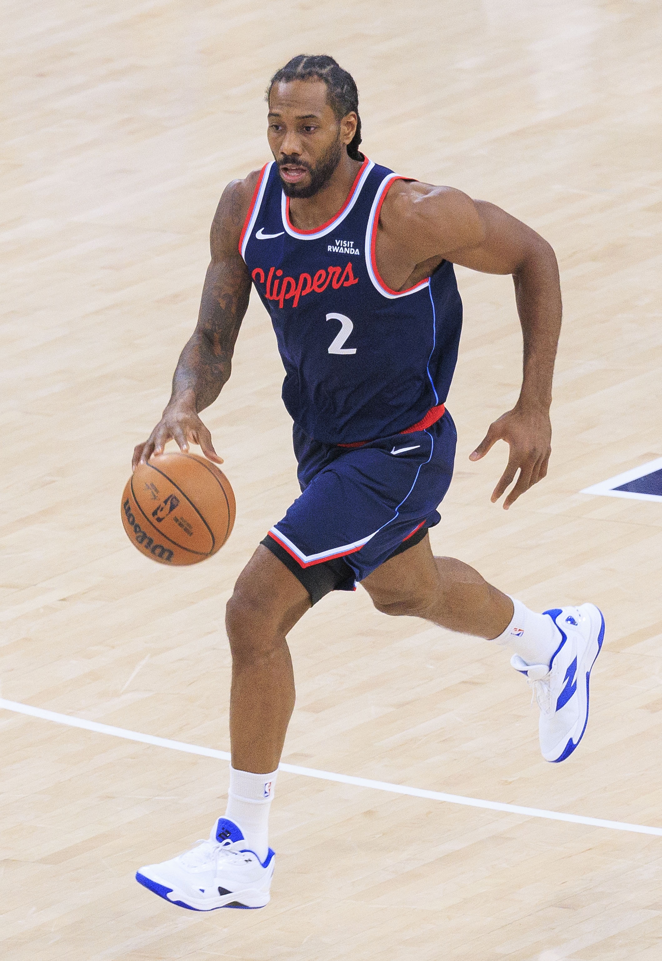 Kaiyun开云官方网站中国登录-首节限制篮网只得14分！小卡：他们年轻有天赋 我们不能掉以轻心