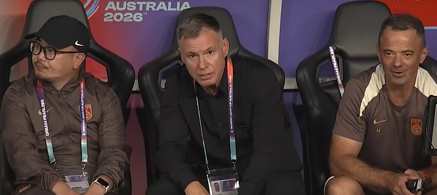 开云体育-中国官网登录入口-4-0变2-0！中国女足无缘反超朝鲜队，收2大坏消息：争第1名难了